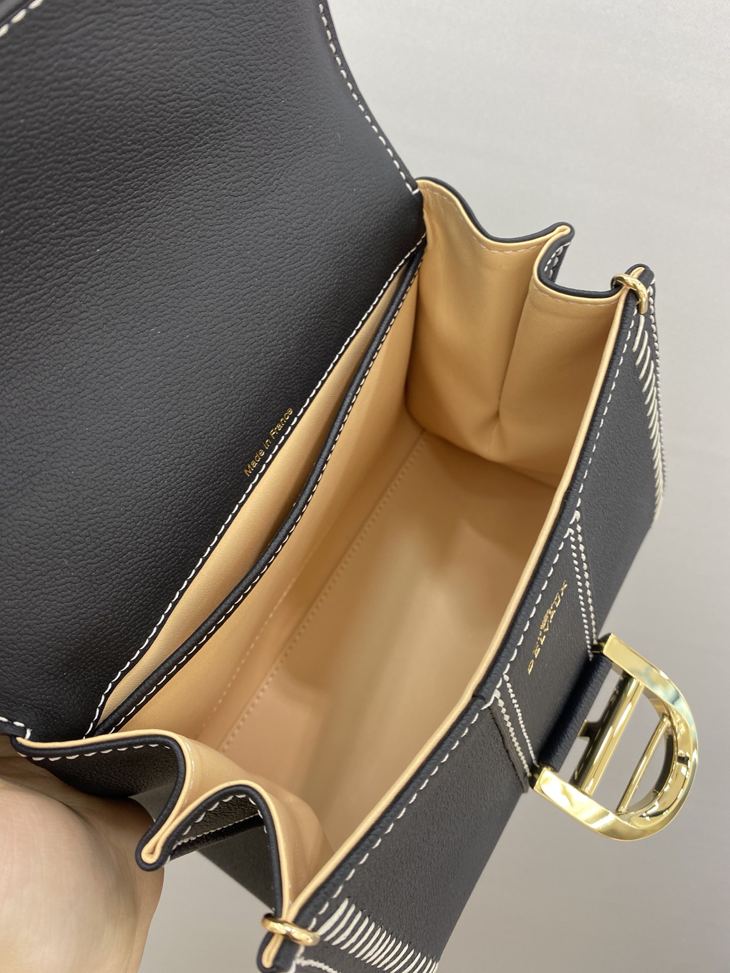 델보 브리앙 박스백 미니